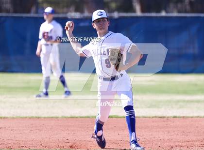 Thumbnail 2 in Parker vs. Chino Valley photogallery.