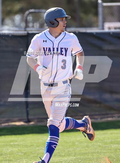 Thumbnail 2 in Parker vs. Chino Valley photogallery.