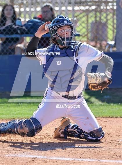 Thumbnail 1 in Parker vs. Chino Valley photogallery.
