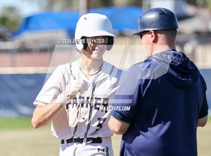 Thumbnail 2 in Parker vs. Chino Valley photogallery.