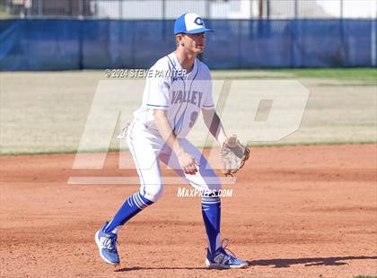 Thumbnail 1 in Parker vs. Chino Valley photogallery.