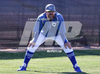 Thumbnail 1 in Parker vs. Chino Valley photogallery.