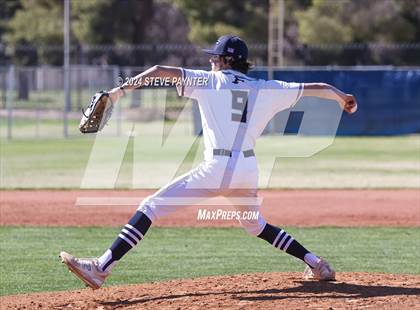 Thumbnail 2 in Parker vs. Chino Valley photogallery.
