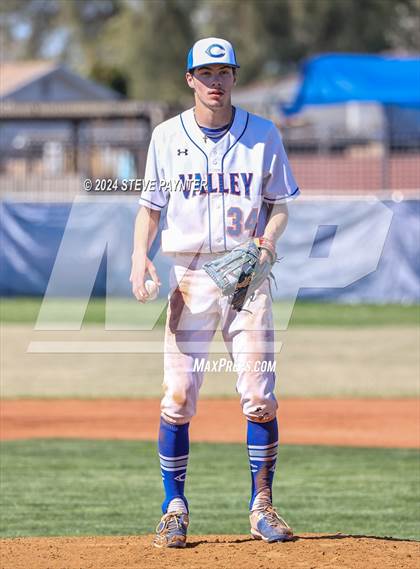 Thumbnail 2 in Parker vs. Chino Valley photogallery.