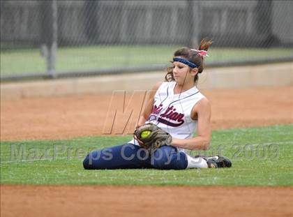 Thumbnail 2 in Parker vs Christian (CIF SDS D4 Final) photogallery.