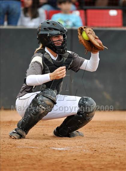 Thumbnail 1 in Parker vs Christian (CIF SDS D4 Final) photogallery.
