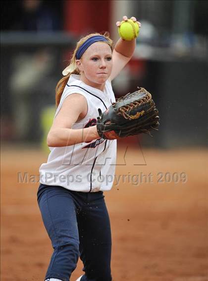 Thumbnail 1 in Parker vs Christian (CIF SDS D4 Final) photogallery.