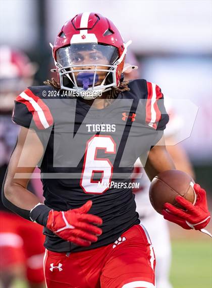Thumbnail 3 in West Allegheny @ Moon Area photogallery.