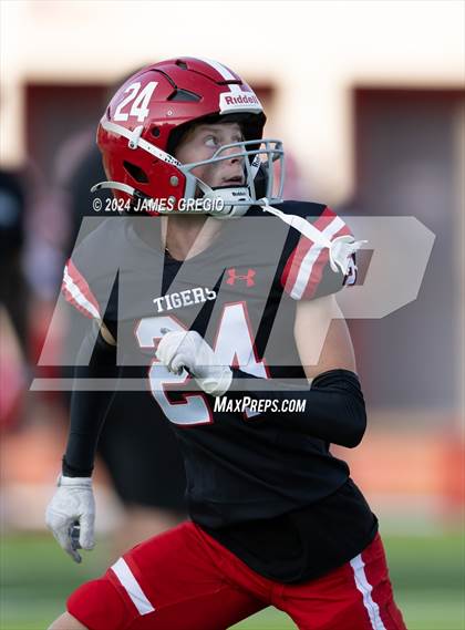 Thumbnail 3 in West Allegheny @ Moon Area photogallery.