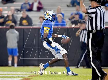 Thumbnail 2 in Northwestern vs. Lexington (SCHSL 4A/Division 2 Final) photogallery.