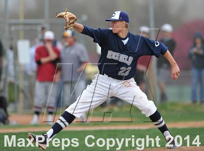 Thumbnail 1 in Chatfield @ Columbine photogallery.
