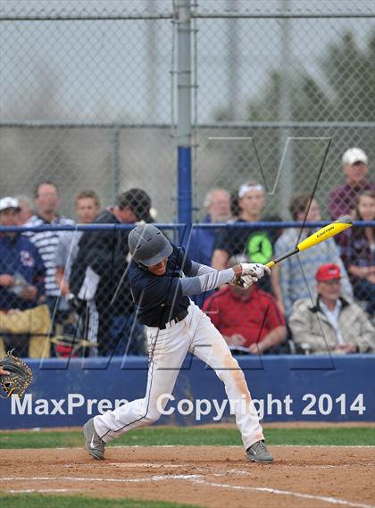 Thumbnail 2 in Chatfield @ Columbine photogallery.