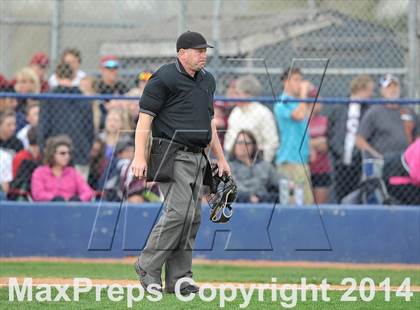 Thumbnail 2 in Chatfield @ Columbine photogallery.