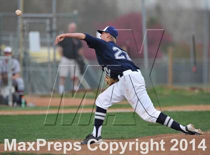 Thumbnail 1 in Chatfield @ Columbine photogallery.