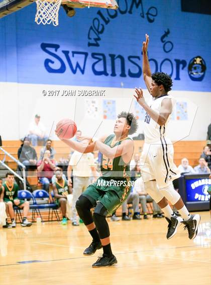 Thumbnail 3 in White Oak @ Swansboro photogallery.