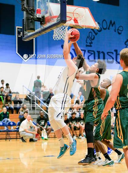 Thumbnail 3 in White Oak @ Swansboro photogallery.