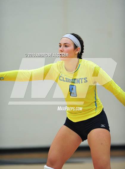 Thumbnail 3 in Oak Ridge vs. Fort Bend Clements (KISD/CFISD Varsity Tournament) photogallery.