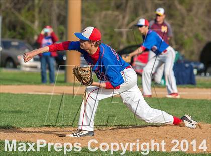 Thumbnail 1 in DeMatha @ Bishop McNamara photogallery.