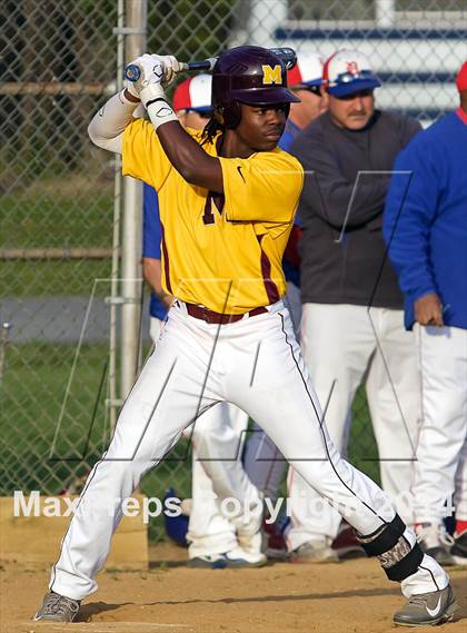 Thumbnail 1 in DeMatha @ Bishop McNamara photogallery.