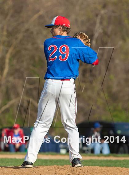 Thumbnail 1 in DeMatha @ Bishop McNamara photogallery.