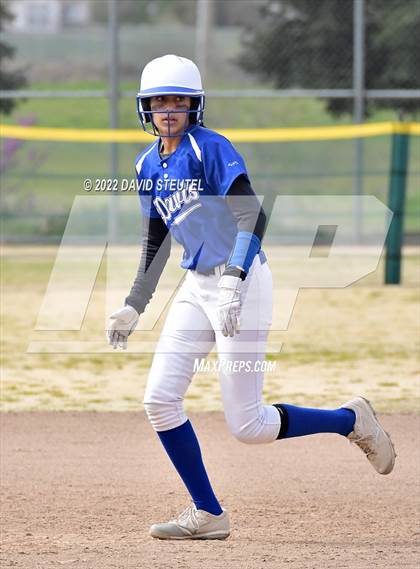 Thumbnail 1 in Davis @ Woodcreek photogallery.