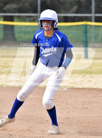 Thumbnail 3 in Davis @ Woodcreek photogallery.