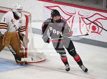 Thumbnail 3 in Pope Francis Prep vs. Boston College High (Sacred Heart Christmas Classic) photogallery.