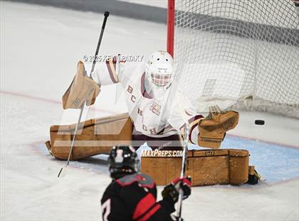 Thumbnail 2 in Pope Francis Prep vs. Boston College High (Sacred Heart Christmas Classic) photogallery.