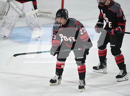 Thumbnail 3 in Pope Francis Prep vs. Boston College High (Sacred Heart Christmas Classic) photogallery.