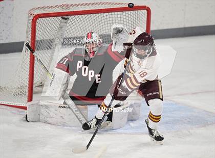 Thumbnail 3 in Pope Francis Prep vs. Boston College High (Sacred Heart Christmas Classic) photogallery.