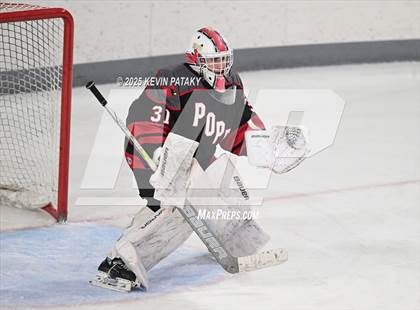 Thumbnail 1 in Pope Francis Prep vs. Boston College High (Sacred Heart Christmas Classic) photogallery.
