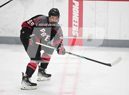 Thumbnail 3 in Pope Francis Prep vs. Boston College High (Sacred Heart Christmas Classic) photogallery.