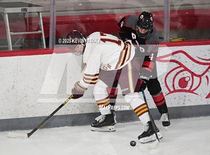 Thumbnail 3 in Pope Francis Prep vs. Boston College High (Sacred Heart Christmas Classic) photogallery.