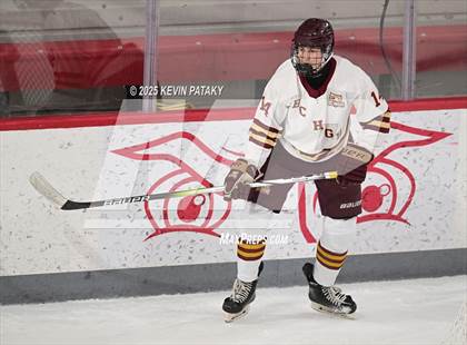 Thumbnail 2 in Pope Francis Prep vs. Boston College High (Sacred Heart Christmas Classic) photogallery.