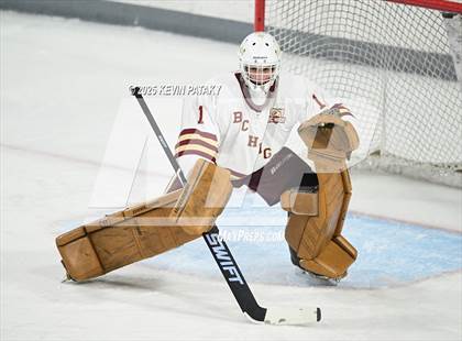 Thumbnail 2 in Pope Francis Prep vs. Boston College High (Sacred Heart Christmas Classic) photogallery.