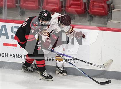 Thumbnail 3 in Pope Francis Prep vs. Boston College High (Sacred Heart Christmas Classic) photogallery.