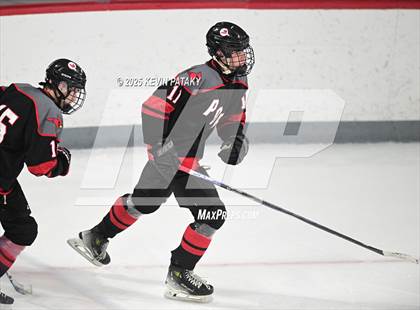 Thumbnail 1 in Pope Francis Prep vs. Boston College High (Sacred Heart Christmas Classic) photogallery.