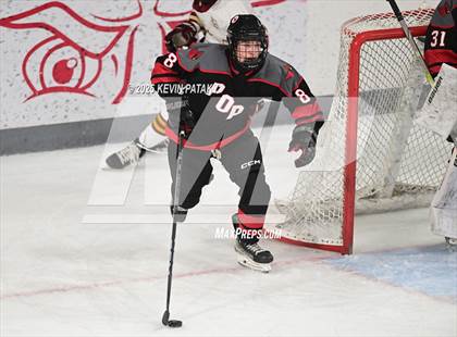 Thumbnail 2 in Pope Francis Prep vs. Boston College High (Sacred Heart Christmas Classic) photogallery.