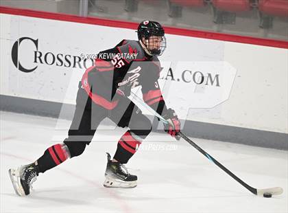 Thumbnail 1 in Pope Francis Prep vs. Boston College High (Sacred Heart Christmas Classic) photogallery.