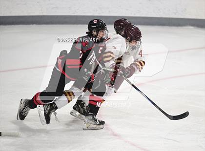 Thumbnail 1 in Pope Francis Prep vs. Boston College High (Sacred Heart Christmas Classic) photogallery.