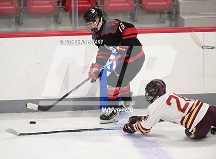 Thumbnail 1 in Pope Francis Prep vs. Boston College High (Sacred Heart Christmas Classic) photogallery.