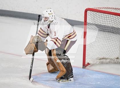 Thumbnail 3 in Pope Francis Prep vs. Boston College High (Sacred Heart Christmas Classic) photogallery.