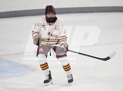 Thumbnail 2 in Pope Francis Prep vs. Boston College High (Sacred Heart Christmas Classic) photogallery.
