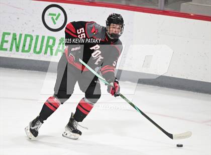 Thumbnail 1 in Pope Francis Prep vs. Boston College High (Sacred Heart Christmas Classic) photogallery.