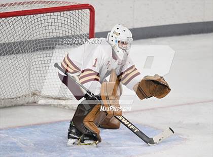 Thumbnail 1 in Pope Francis Prep vs. Boston College High (Sacred Heart Christmas Classic) photogallery.