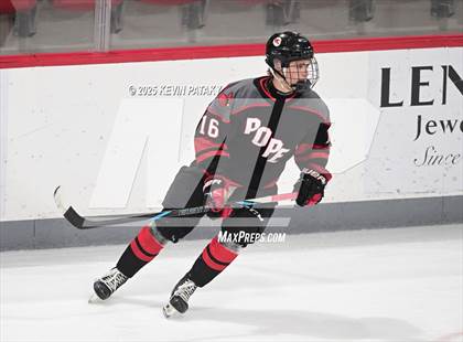 Thumbnail 2 in Pope Francis Prep vs. Boston College High (Sacred Heart Christmas Classic) photogallery.