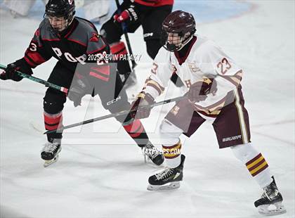 Thumbnail 2 in Pope Francis Prep vs. Boston College High (Sacred Heart Christmas Classic) photogallery.