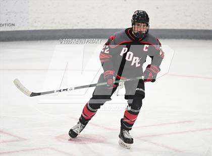 Thumbnail 3 in Pope Francis Prep vs. Boston College High (Sacred Heart Christmas Classic) photogallery.