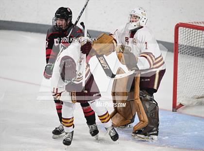 Thumbnail 3 in Pope Francis Prep vs. Boston College High (Sacred Heart Christmas Classic) photogallery.