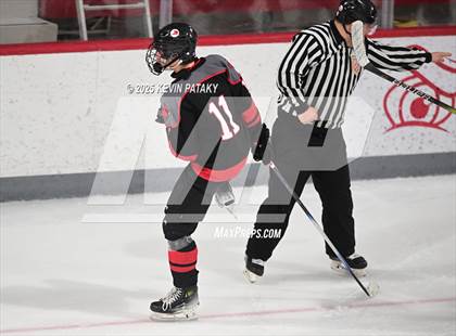 Thumbnail 1 in Pope Francis Prep vs. Boston College High (Sacred Heart Christmas Classic) photogallery.